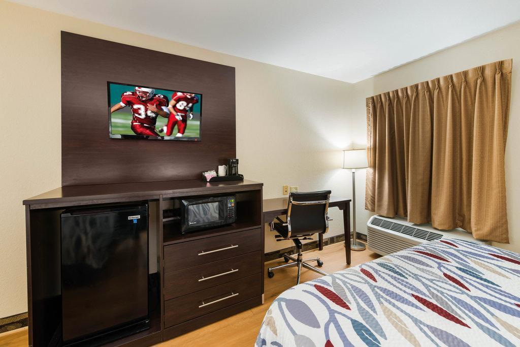 Red Roof Inn & Suites Monee Экстерьер фото