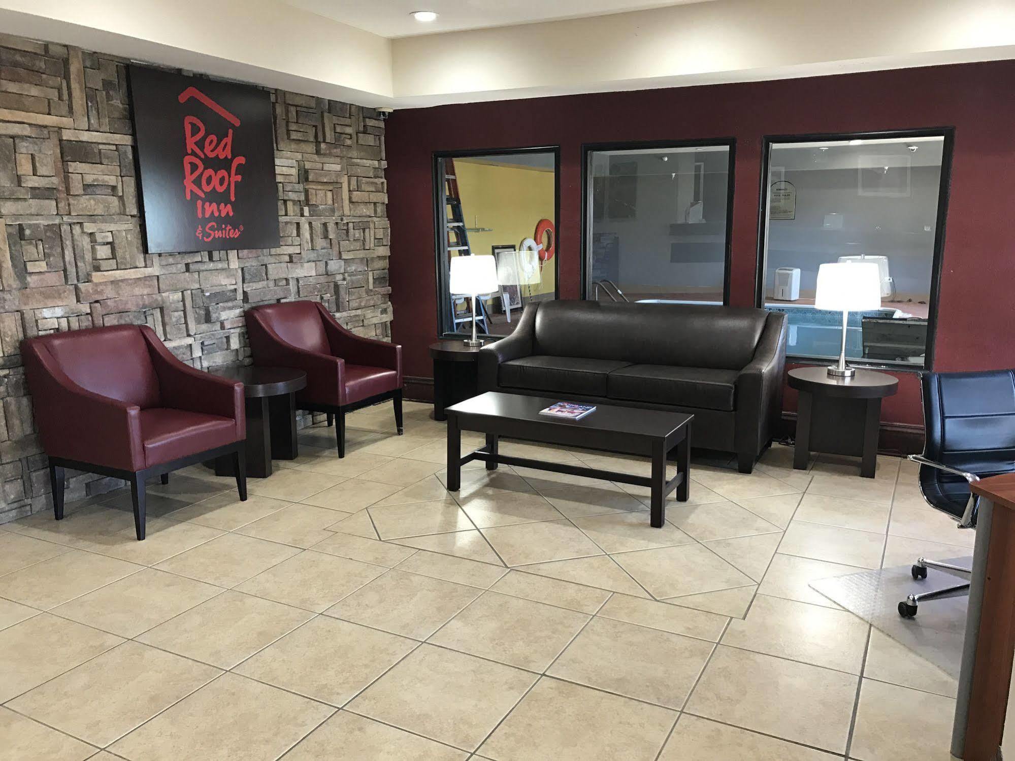 Red Roof Inn & Suites Monee Экстерьер фото