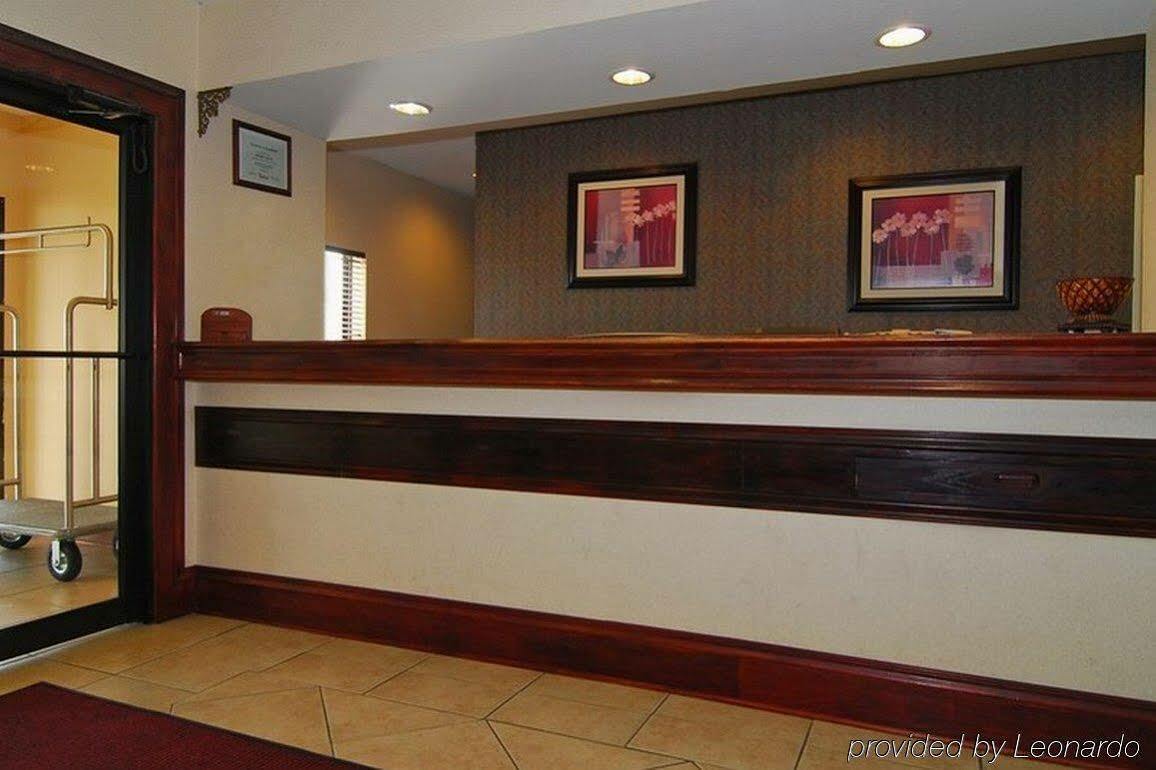 Red Roof Inn & Suites Monee Экстерьер фото